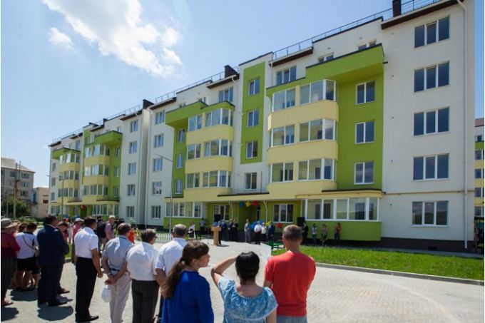 93 de familii din raionul Nisporeni vor fi asigurate cu locuinţe sociale