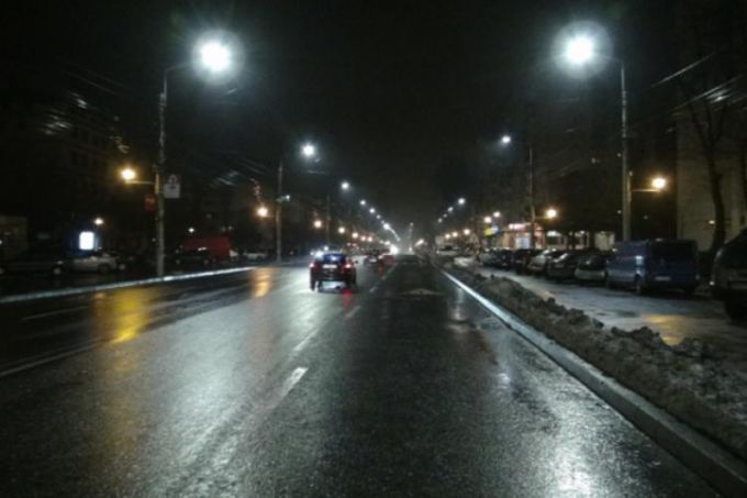 Iluminare stradală extinsă pentru locuitorii oraşului Străşeni
