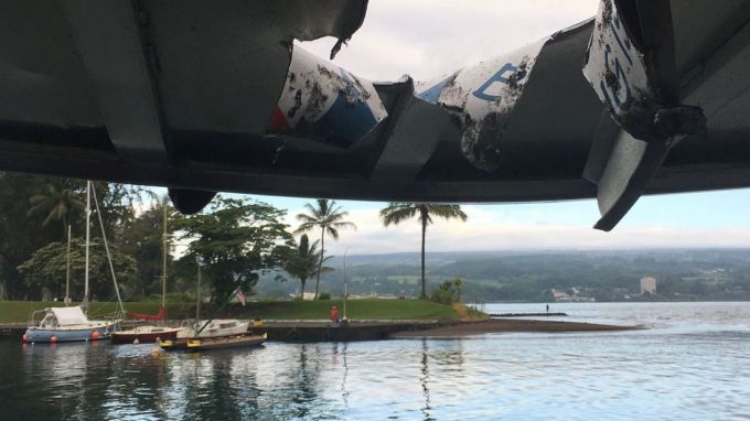Un ''proiectil'' din lavă a rănit 23 de persoane aflate pe o ambarcaţiune turistică în Hawaii