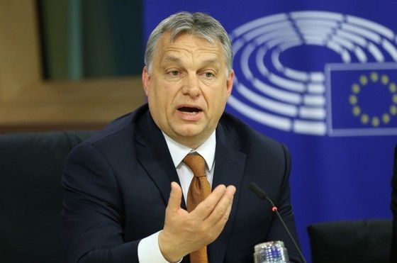 Comisia Europeană a denunţat Ungaria la Curtea Europeană de Justiţie deoarece refuză să respecte legislaţia privind migranţii