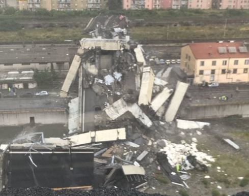 MAEIE: Deocamdată nu se cunoaşte identitatea victimelor decedate în urma prăbuşirii viaductului de lângă Genova