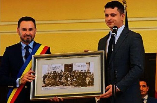 Sectorul Râşcani din Chişinău s-a înfrăţit cu municipiul Arad din România