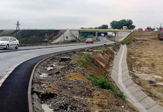 Mold-street: Epopeea construcţiei drumului de ocolire de la Ungheni sau cum Guvernul a ratat 2,4 milioane de euro