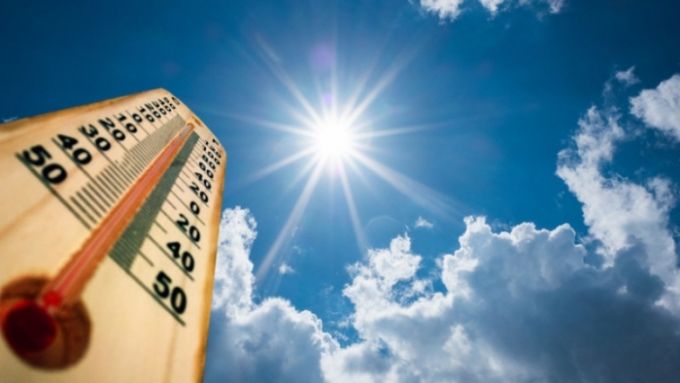 Meteorologii anunţă temperaturi caniculare şi maxime ce depăşesc 30 de grade Celsius