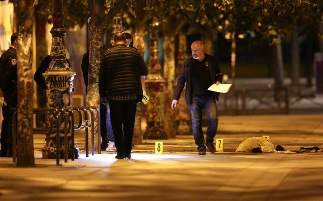 7 persoane au fost rănite într-un atac cu armă albă din Paris