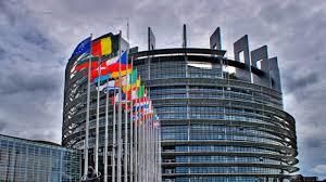 Parlamentul European, favorabil ridicării vizelor pentru Kosovo