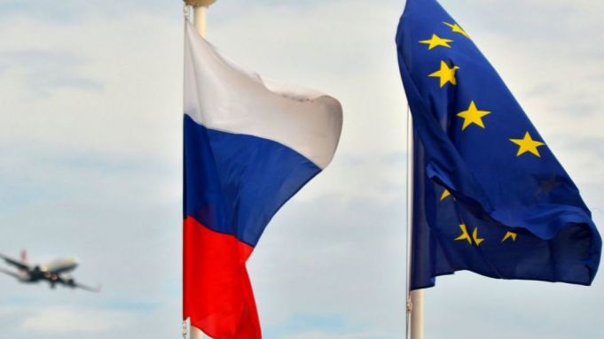 UE prelungeşte cu şase luni sancţiunile împotriva unor cetăţeni ruşi şi ucraineni în legătură cu criza din Ucraina