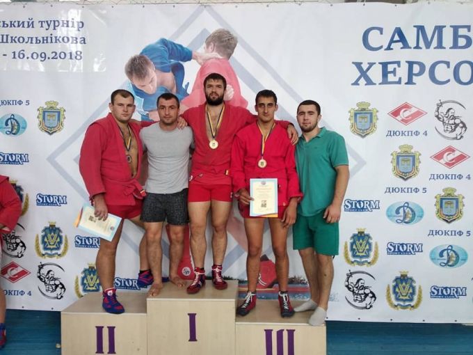 Sportivul din Republica Moldova, Denis Tachii, a câştigat turneul din Herson la proba sambo