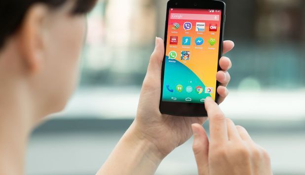 Toate telefoanele cu Android 9.0 au fost setate pe modul economic de Google