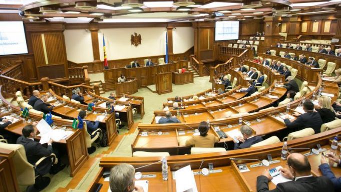 După 30 noiembrie, Parlamentul intră în perioada de interimat