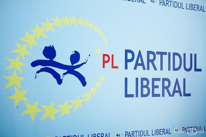 Partidul Liberal a lansat o campanie de strângere de semnături pentru unirea cu România