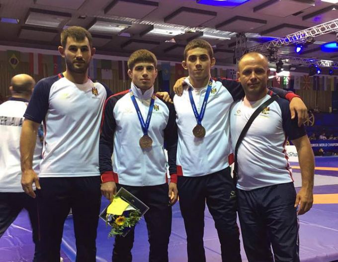 Bronz la Mondialele de tineret pentru luptătorii Nicolai Grahmez şi Vasile Diacon
