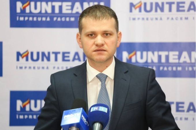 Valeriu Munteanu: Forţele politice anti-Moscova şi pro-europene trebuie să-şi unească forţele