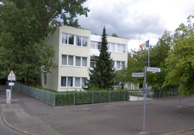 Ambasadorul Republicii Moldova în Germania: Angajaţii ambasadei ţării noastre la Berlin nu au fost evacuaţi
