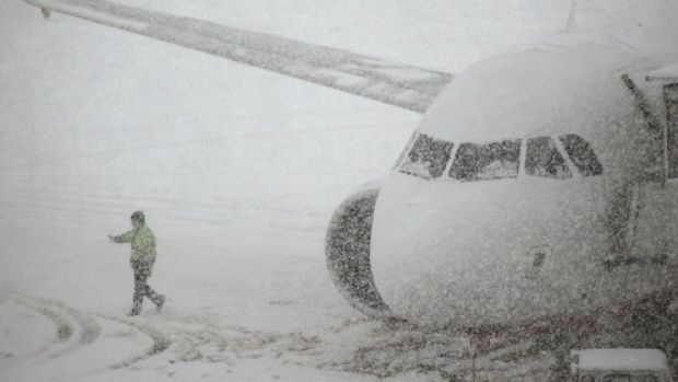 UPDATE: Aeroportul Internaţional Chişinău - 10 curse anulate şi alte 11 reţineri de zbor din cauza vremii