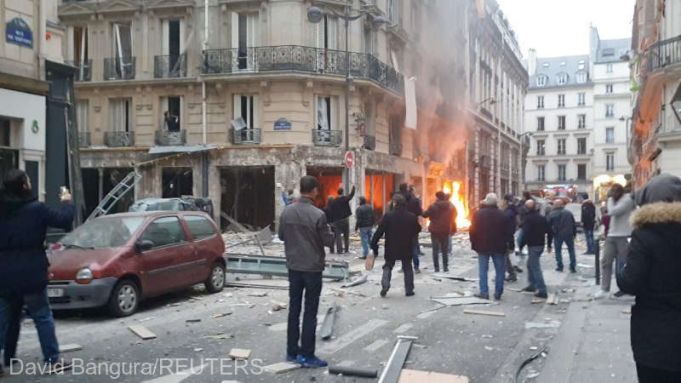 VIDEO. Explozia de la Paris: 12 persoane grav rănite, dintre care cinci cu un pronostic vital angajat