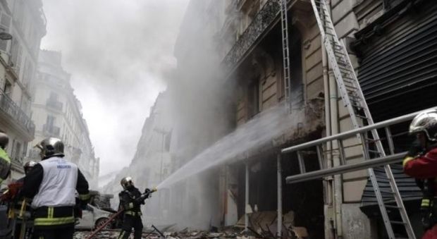 UPDATE. Explozie puternică la Paris, într-o clădire. Mai mulţi oameni au fost răniţi