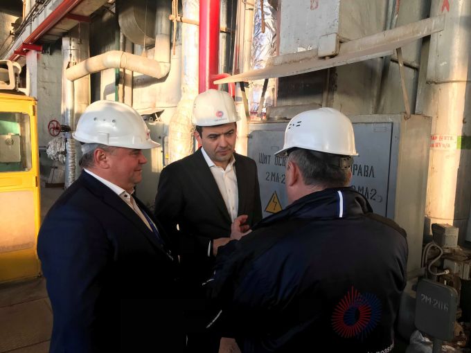 Chiril Gaburici, în vizită la Termoelectrica: „Sper să avem tot mai multe blocuri de locuit conectate la noul sistem de termoficare”