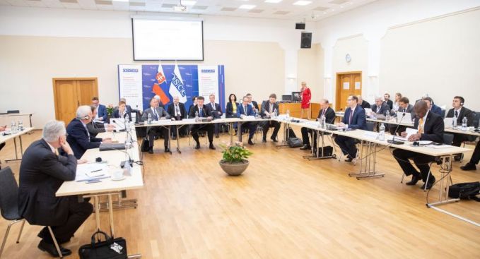 Administraţia separatistă de la Tiraspol: Din cauza poziţiei Chişinăului nu a fost semnat protocolul propus de OSCE la Bratislava