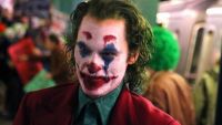 Joker - continuă să ocupe, pentru a doua săptămână consecutiv, primul loc în clasamentul încasărilor în SUA şi Canada