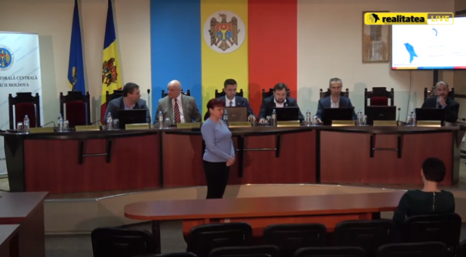 VIDEO. CEC: În 8 secţii de votare, deschise pentru cei din circumscripţia nr. 48, Transnistria, nu s-a prezentat niciun alegător