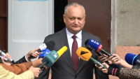 VIDEO. UPDATE. Preşedintele l-a îndemnat pe candidatul de la Primăria Chişinău care va fi învins să-şi sune adversarul şi să-l felicite