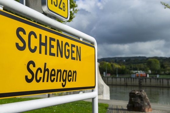 Comisia Europeană a aprobat aderarea Croaţiei la Spaţiul Schengen