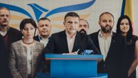 Partidul Popular Românesc îşi îndeamnă susţinătorii să voteze pentru Andrei Năstase