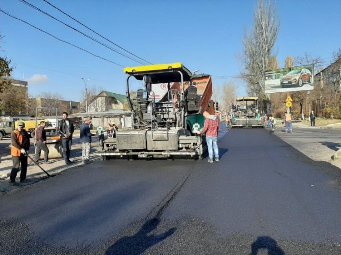 Un tronson al străzii Doina din sectorul Rîşcani al Chişinăului a fost asfaltat
