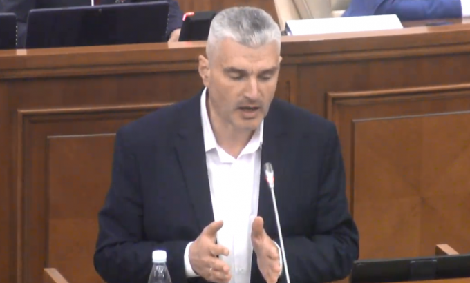 Alexandru Slusari: Soarta dosarului Comisiei de anchetă privind frauda bancară rămăne incertă