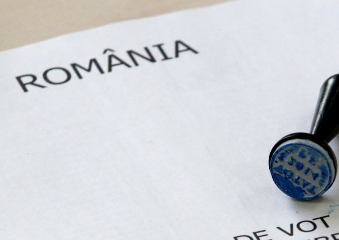 Alegeri prezidenţiale, România, turul II. Astăzi se deschid secţiile de vot din diaspora