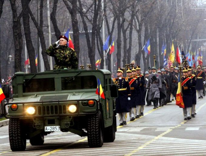 România: Repetiţie generală pentru parada de 1 Decembrie, în Piaţa Arcul de Triumf