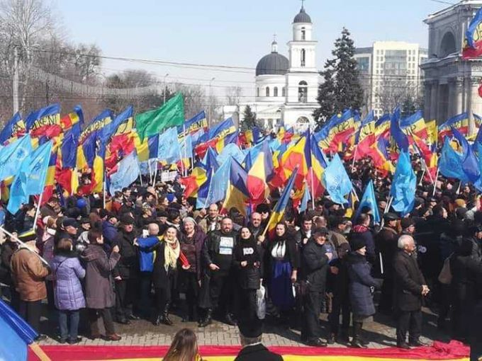 Unioniştii invită susţinătorii să marcheze la Alba Iulia 101 ani de la Marea Adunare