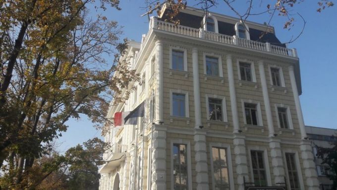 Ambasada Franţei în Republica Moldova susţine reformarea justiţiei şi deciziile prim-ministrului