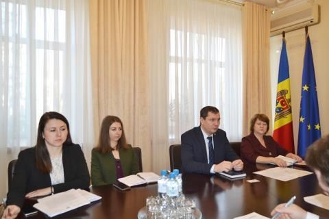 Republica Belarus, dispusă să ofere credite preferenţiale Republicii Moldova pentru repararea drumurilor