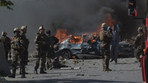 Afganistan. Atac al talibanilor asupra unei baze militare; cel puţin 23 de soldaţi afgani au fost ucişi