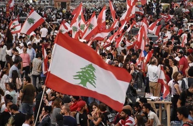Criză în Liban: Zeci de răniţi în urma unor confruntări la Beirut; şeful diplomaţiei franceze invocă o "situaţie dramatică"