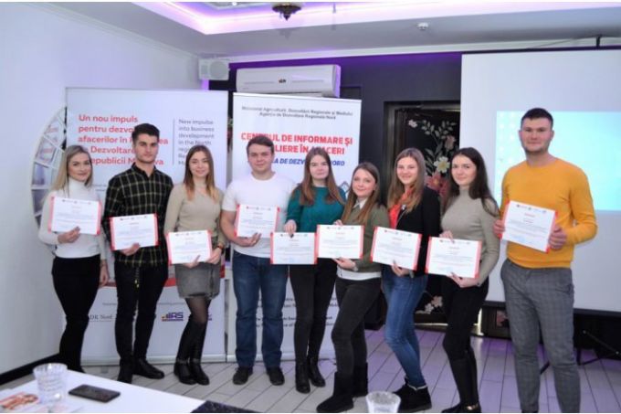Studenţi din Bălţi au promovat practica cu sprijinul Guvernului Cehiei