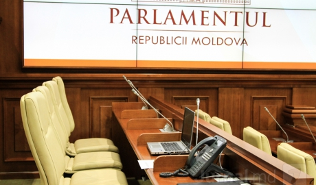 VIDEO. Şedinţa Parlamentului. Institutul Naţional al Justiţiei va organiza examenele pentru funcţiile de judecător sau procuror
