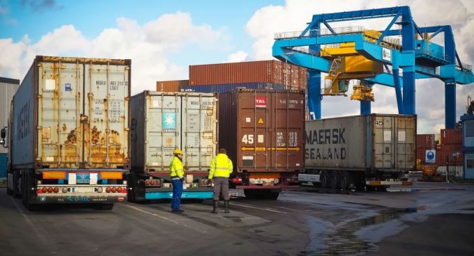 Un nou sistem de operare pentru exportul de mărfuri către Elveţia şi Norvegia