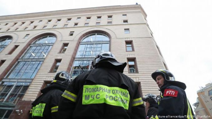 Ameninţări cu bombă în Sankt Peterburg. Mai multe spitale, şcoli şi tribunale au fost evacuate