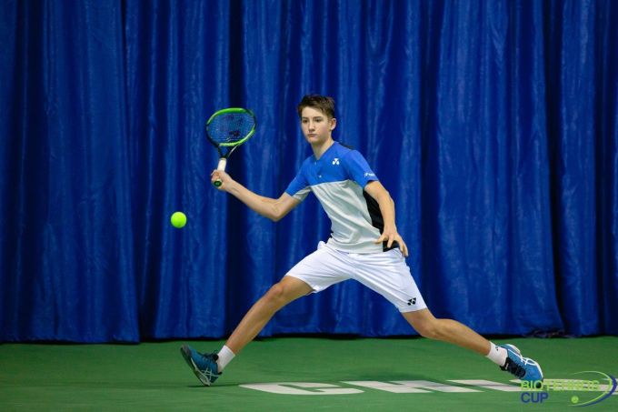Tenismanul Ilie Sniţari din R. Moldova va participa la turneul World Tennis Tour Juniors din Turcia
