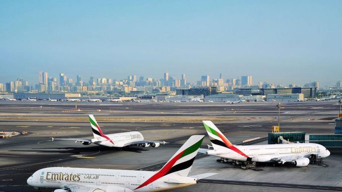 Prezenţa unor drone a cauzat suspendarea zborurilor pe aeroportul internaţional din Dubai