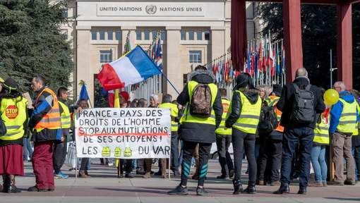 Protest al „Vestelor Galbene" în faţa sediului ONU din Geneva