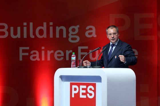 Congresul PES: Socialiştii europeni admit că ascensiunea extremei drepte este principala lor provocare la alegerile europarlamentare