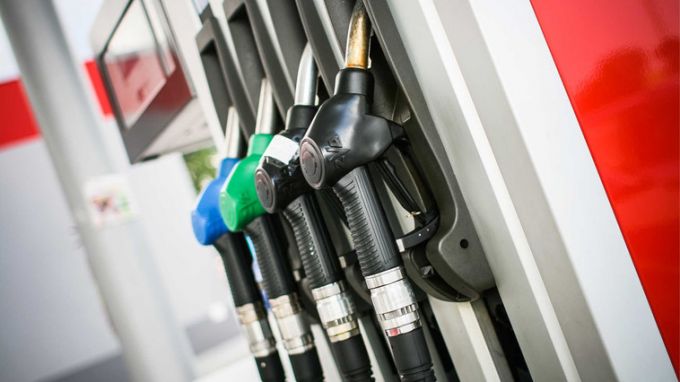 ANRE. Petroliştii vor stabili şi vor modifica de sine stătător preţurile // VIDEO