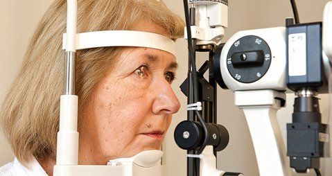 În 2019, CNAM va finanţa peste 5.500 de operaţii de cataractă pentru cei asiguraţi medical