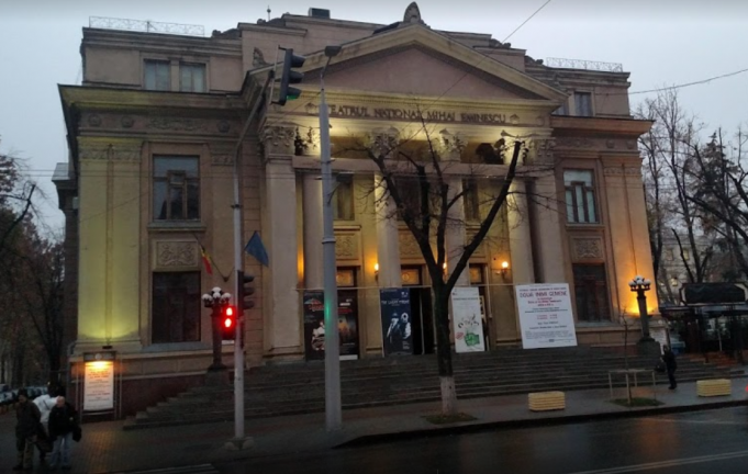 Ziua Mondială a Teatrului şi cea a Unirii Basarabiei cu România, sărbătorită la Chişinău