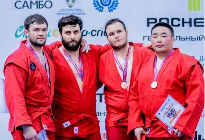 Sportivul din R. Moldova Denis Tachii a cucerit argintul la Cupa Mondială de sambo