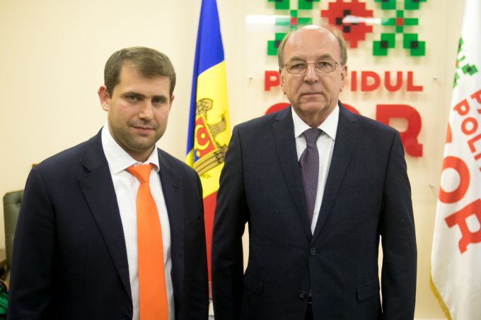 Ilan Şor a avut o întrevedere cu ambasadorul Rusiei în R. Moldova, Oleg Vasneţov